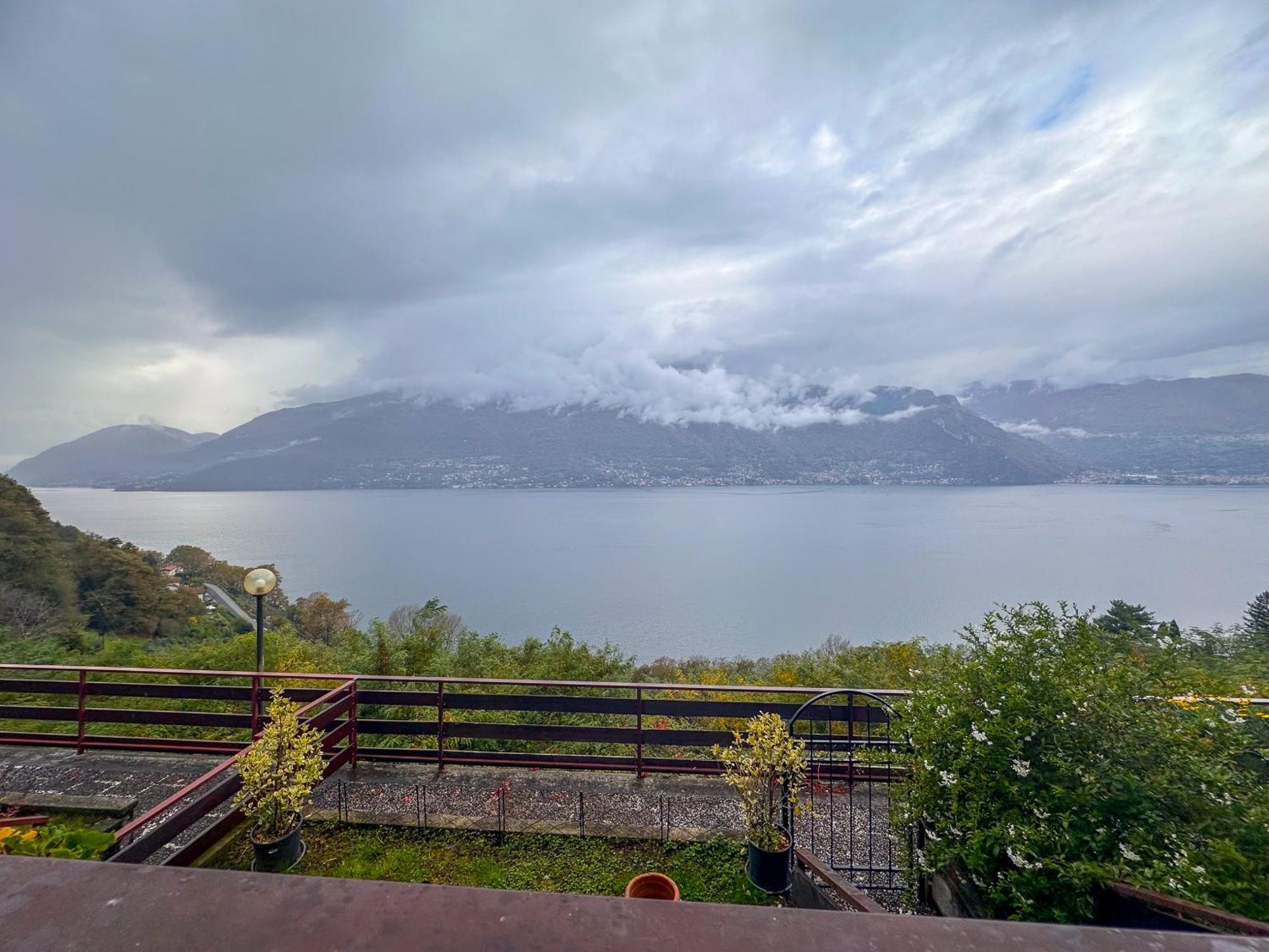 Appartamento A Due Passi Dal Lago Con Box Dorio Buitenkant foto