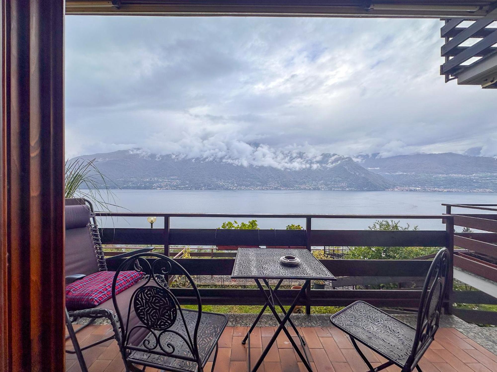 Appartamento A Due Passi Dal Lago Con Box Dorio Buitenkant foto