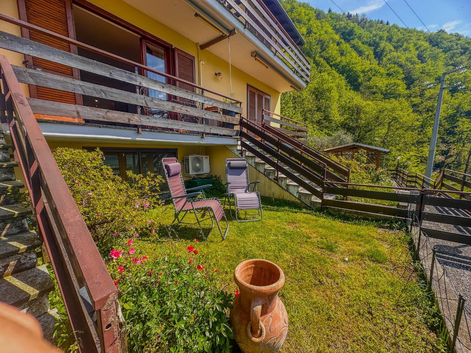 Appartamento A Due Passi Dal Lago Con Box Dorio Buitenkant foto