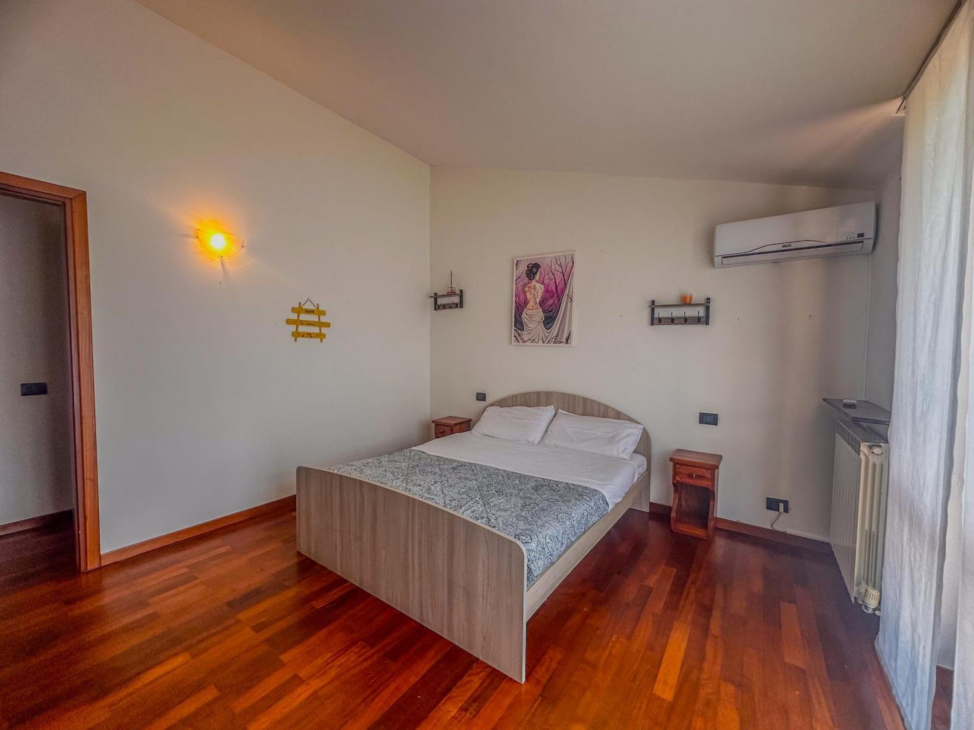 Appartamento A Due Passi Dal Lago Con Box Dorio Buitenkant foto